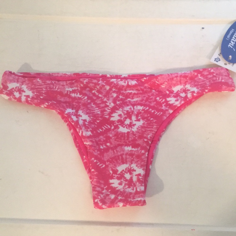 Seamless Bikini Bottom